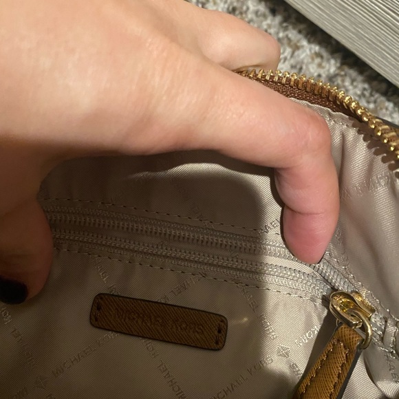 Michael Kors crossbody bag - Picture 5 of 6